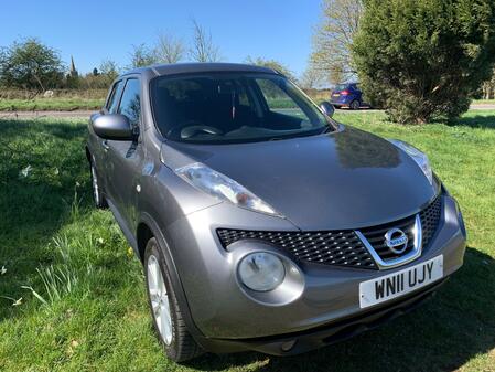NISSAN JUKE 1.6 Acenta Premium