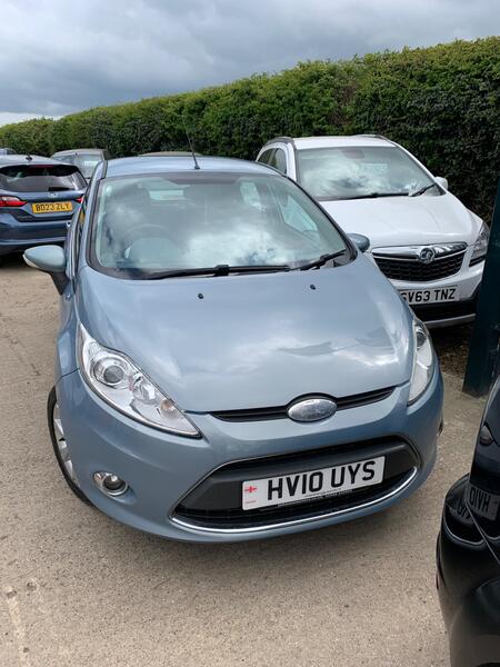 FORD FIESTA 1.4 Zetec